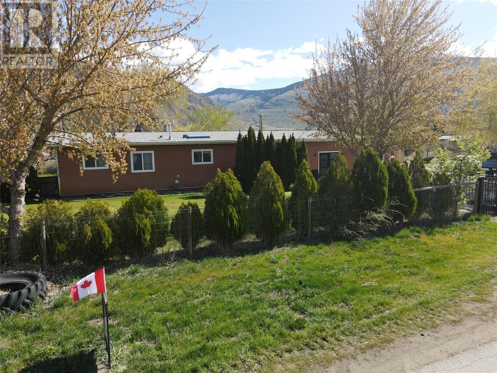 












2234 Newton Road Lot# 14

,
Cawston,




British Columbia
V0X1C1

