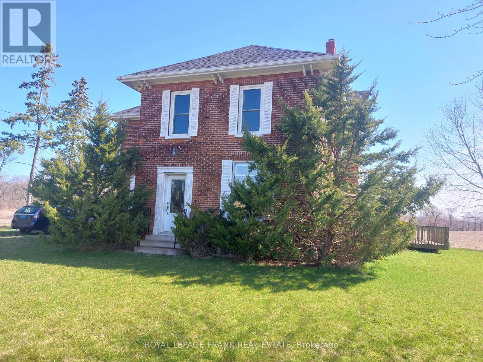 












7215 OLD SCUGOG ROAD N

,
Clarington,




Ontario
L0B1J0

