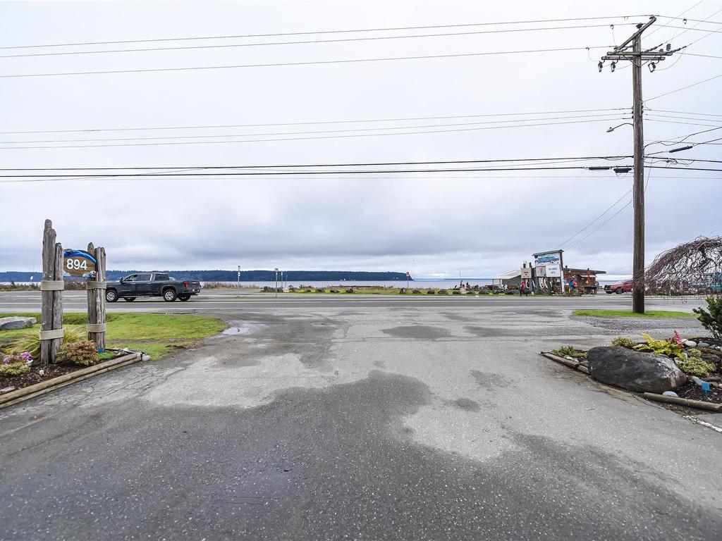 









894


Island

Hwy South, 204,
Campbell River,




BC
V9W 1A8

