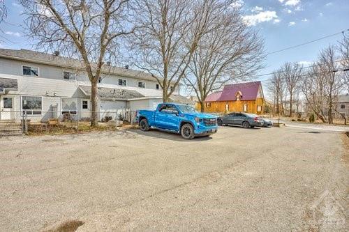 









44


UNION

Street North,
Almonte,




ON
K0A 1A0

