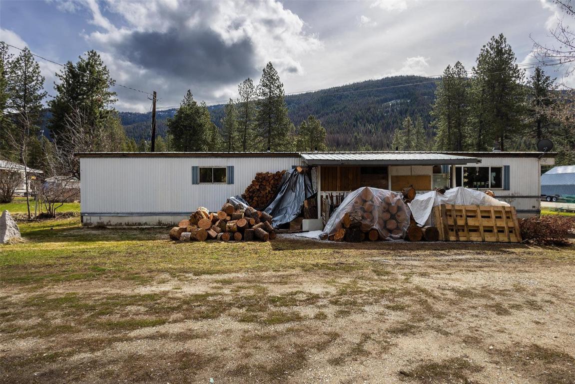 









85


Ernest

Avenue,
Beaverdell,




BC
V0H 1A0

