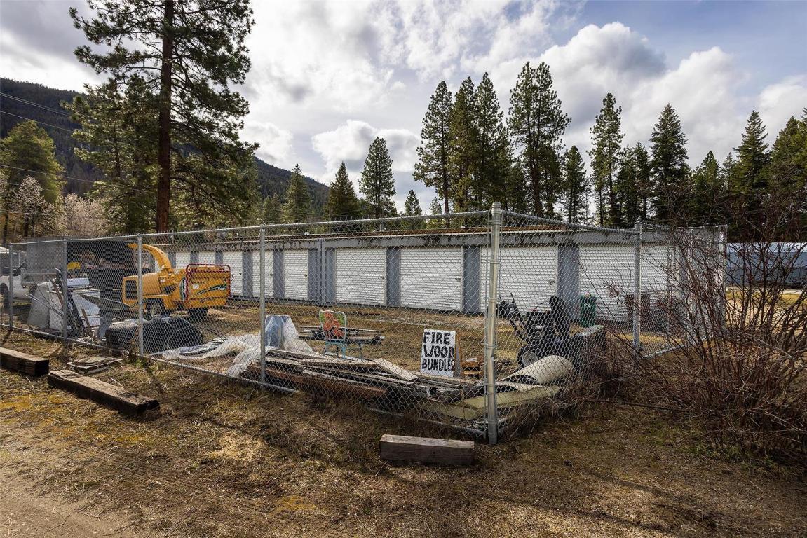 









85


Ernest

Avenue,
Beaverdell,




BC
V0H 1A0

