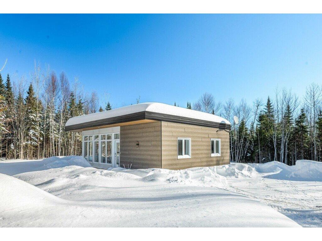 









43


Ch. Paul-Émile-Borduas

,
Petite-Rivière-Saint-François,




QC
G0A2L0

