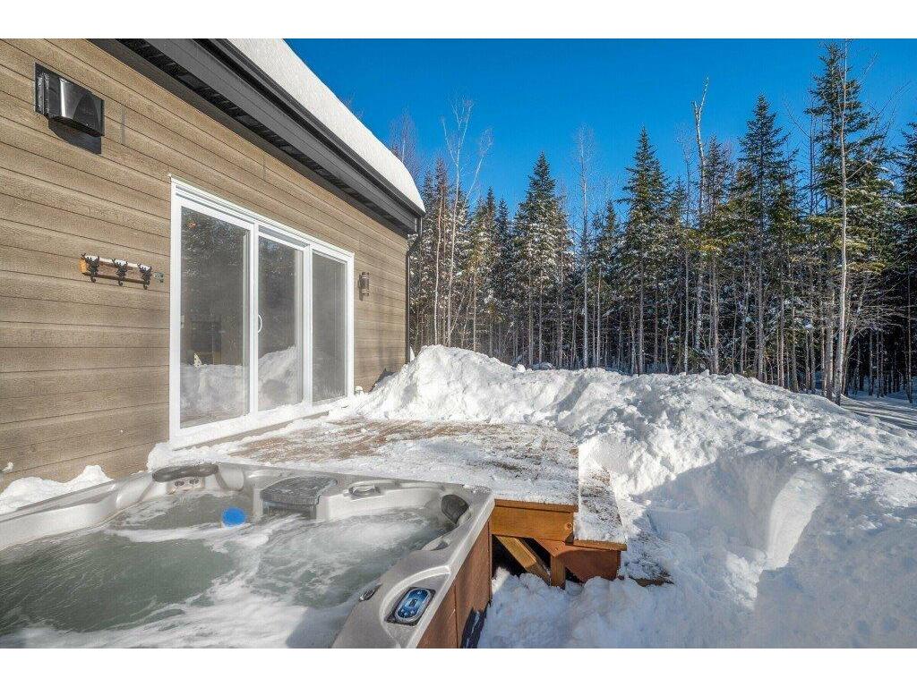 









43


Ch. Paul-Émile-Borduas

,
Petite-Rivière-Saint-François,




QC
G0A2L0

