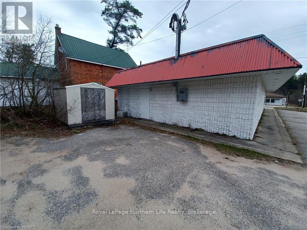 












598 MCCONNELL STREET

,
Mattawa,




Ontario
P0H1V0

