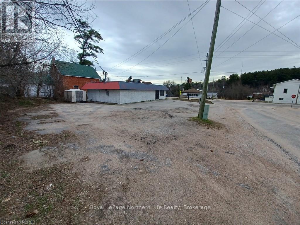 












598 MCCONNELL STREET

,
Mattawa,




Ontario
P0H1V0

