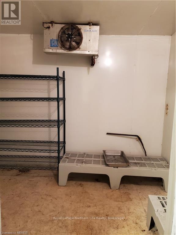 












598 MCCONNELL STREET

,
Mattawa,




Ontario
P0H1V0

