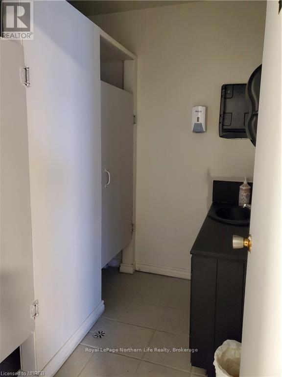 












598 MCCONNELL STREET

,
Mattawa,




Ontario
P0H1V0

