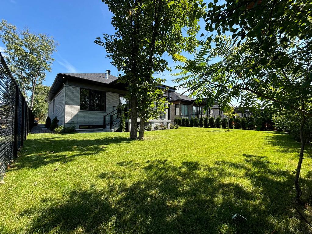 









1090


Rue Jean-Vallerand

,
Boucherville,




QC
J4B0H5

