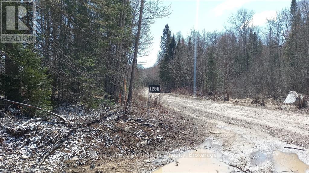 












1255 SNAKE CREEK ROAD

,
Mattawan,




Ontario
P0H1V0

