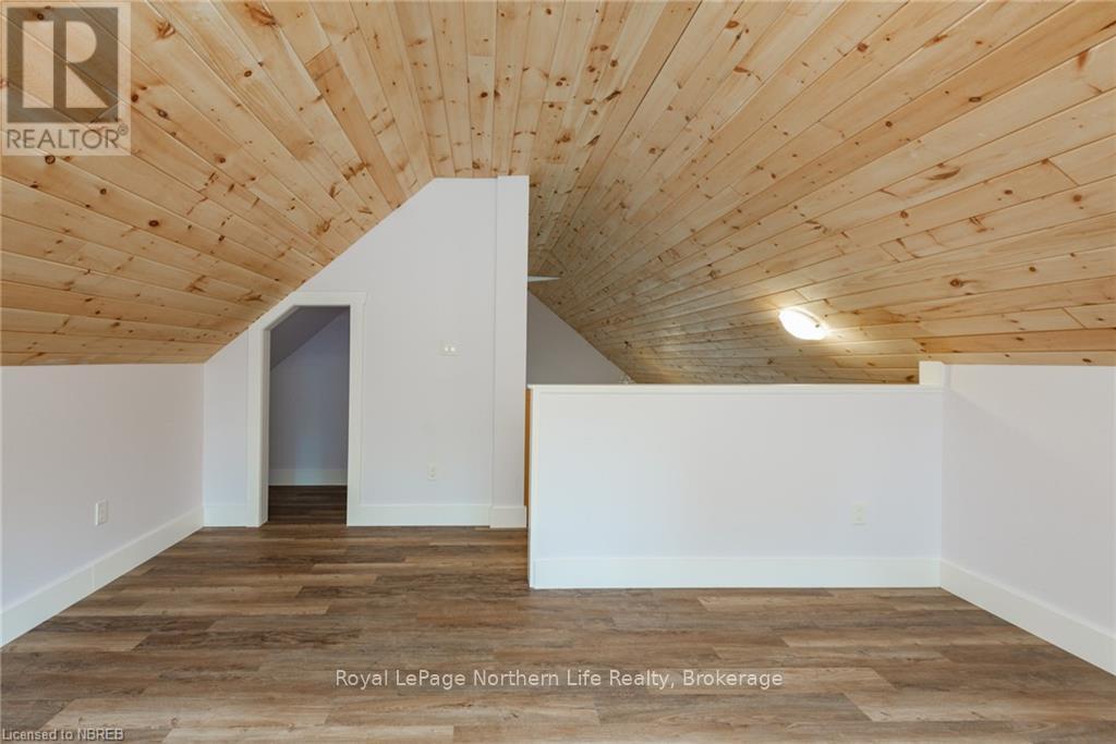 












1255 SNAKE CREEK ROAD

,
Mattawan,




Ontario
P0H1V0

