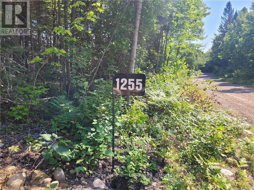 












1255 SNAKE CREEK ROAD

,
Mattawan,




Ontario
P0H1V0

