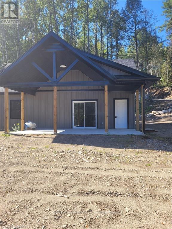 












1255 SNAKE CREEK ROAD

,
Mattawan,




Ontario
P0H1V0

