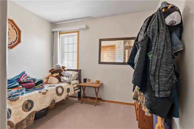 









23042


Cobalt

RD,
Dugald,




MB
R5T 0B3

