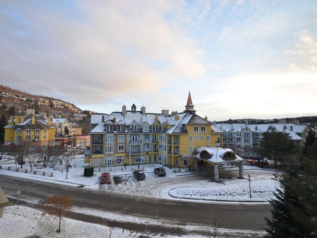 









160


Ch. du Curé-Deslauriers

, 336,
Mont-Tremblant,




QC
J8E1T1

