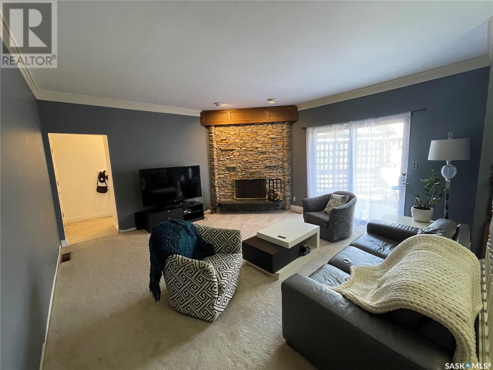 












1015 1st STREET W

,
Kindersley,




Saskatchewan
S0L1S0

