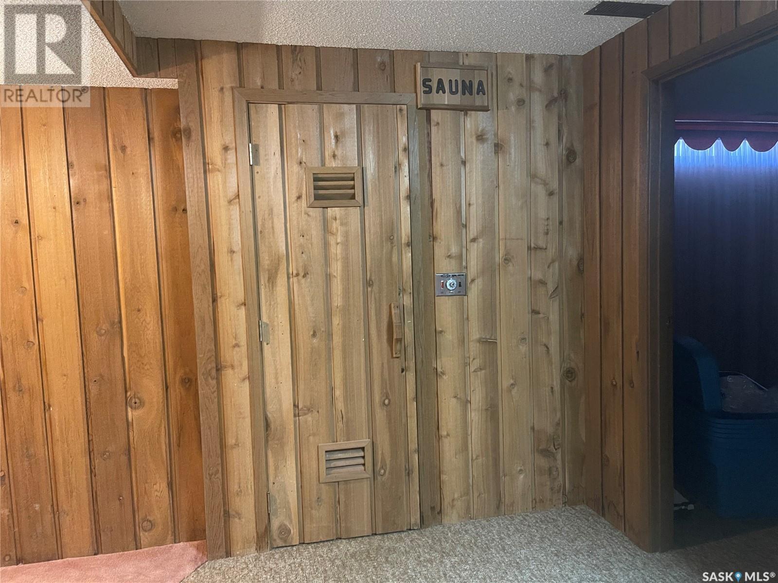 












1015 1st STREET W

,
Kindersley,




Saskatchewan
S0L1S0

