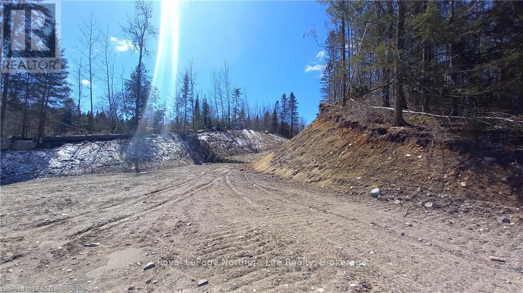 












1251 SNAKE CREEK ROAD

,
Mattawan,







Ontario
P0H1V0

