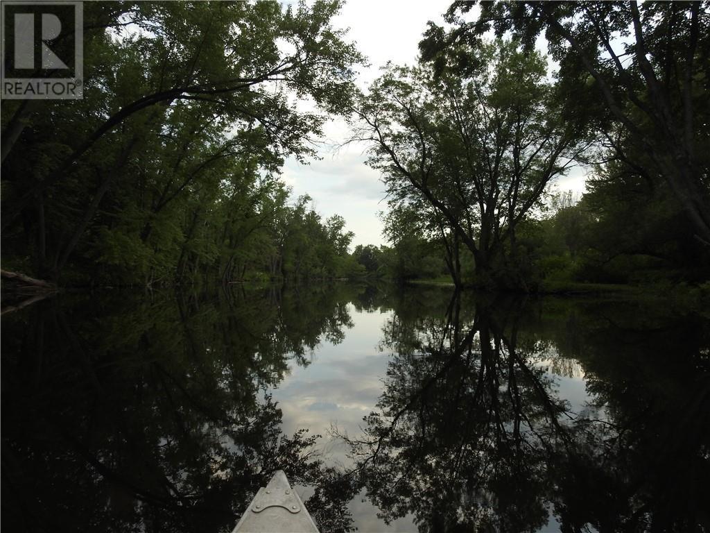 












BUTTERNUT ISLAND

,
Beachburg,







Ontario
K0J1C0

