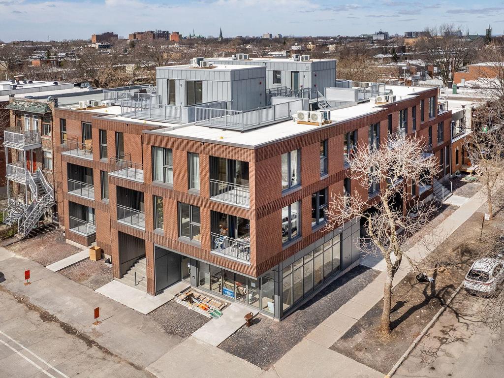 









2335


Rue St-Zotique E.

, A102,
Montréal (Rosemont/La Petite-Patrie),




QC
H2G1K1

