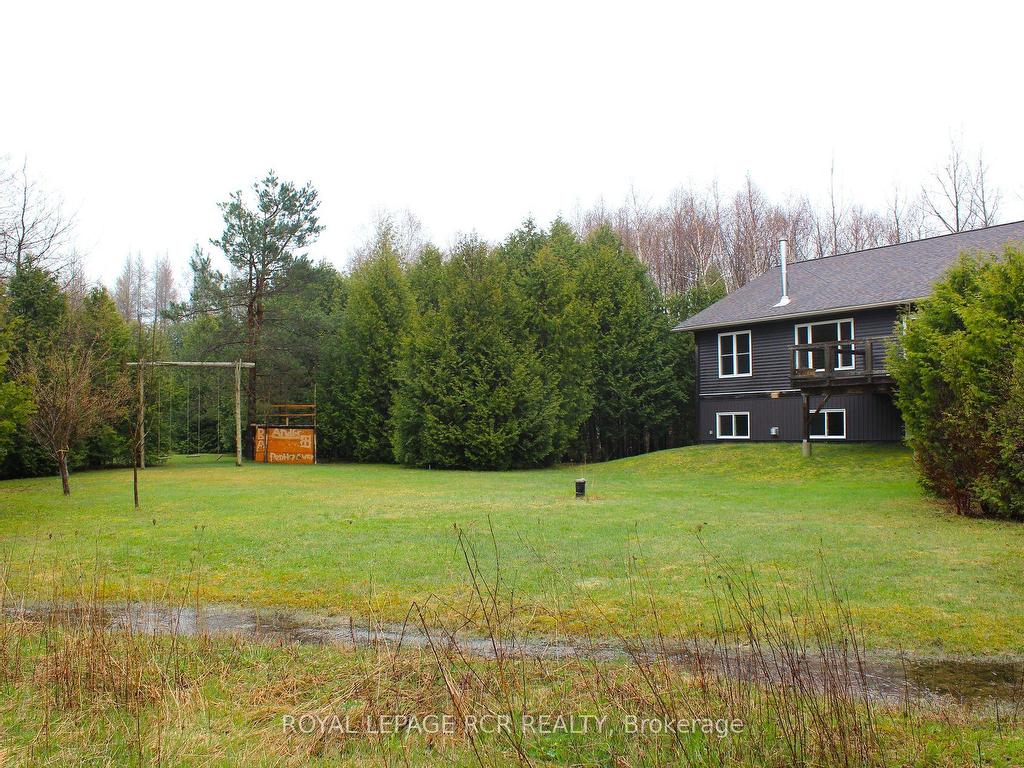 












33 Little Cove Rd

,
Northern Bruce Peninsula,




ON
N0H 2R0

