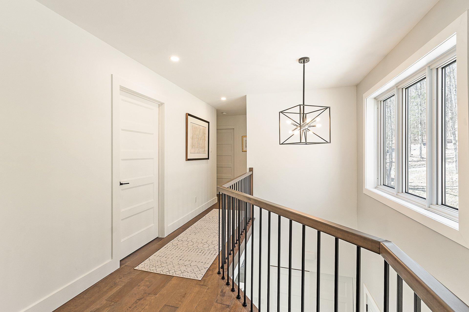 









251


Ch. des Bosquets-Fleuris

,
Stanstead - Canton,




QC
J1X3W4

