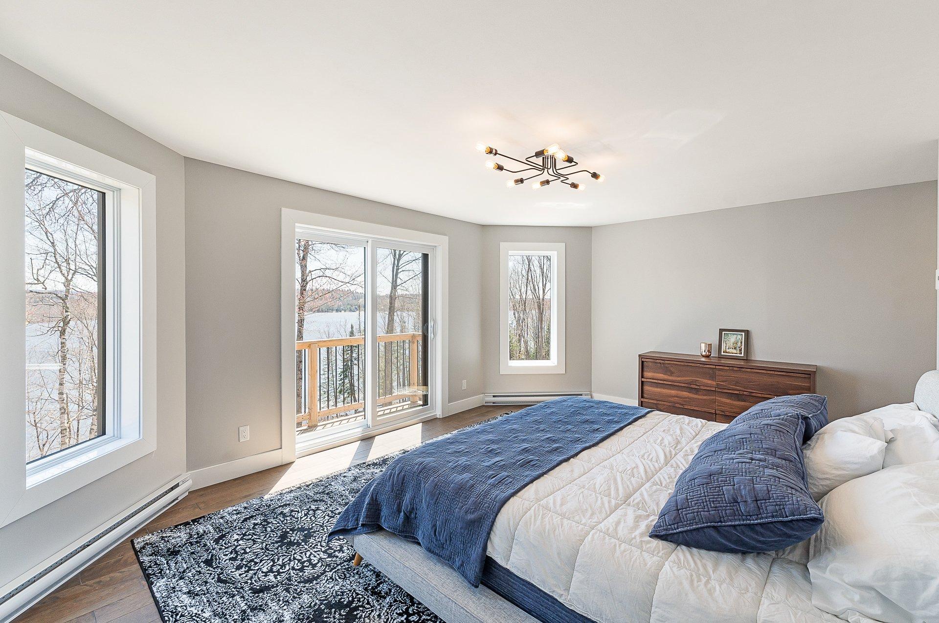 









251


Ch. des Bosquets-Fleuris

,
Stanstead - Canton,




QC
J1X3W4

