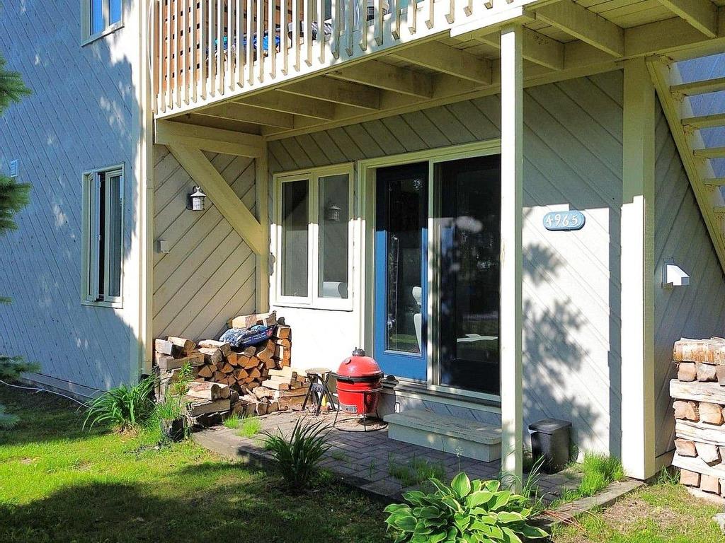 









4965


Ch. du Parc

,
Orford,




QC
J1X7N9

