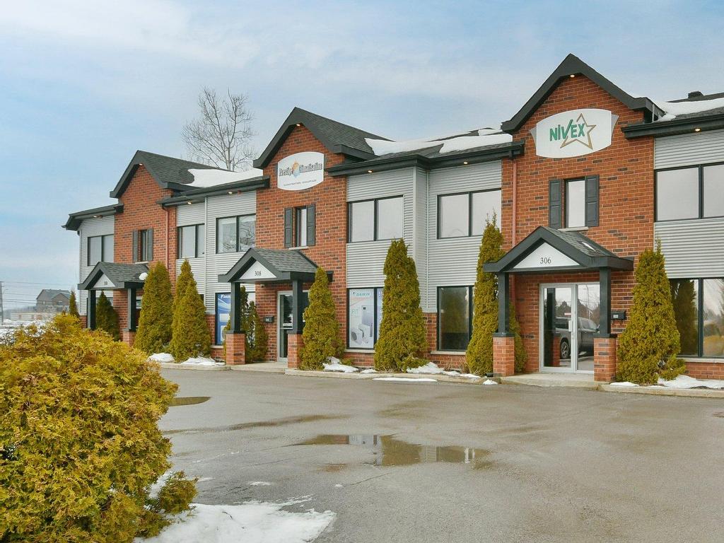 









308Z


Ch. de la Traverse

,
Sainte-Anne-des-Plaines,




QC
J5N4J1

