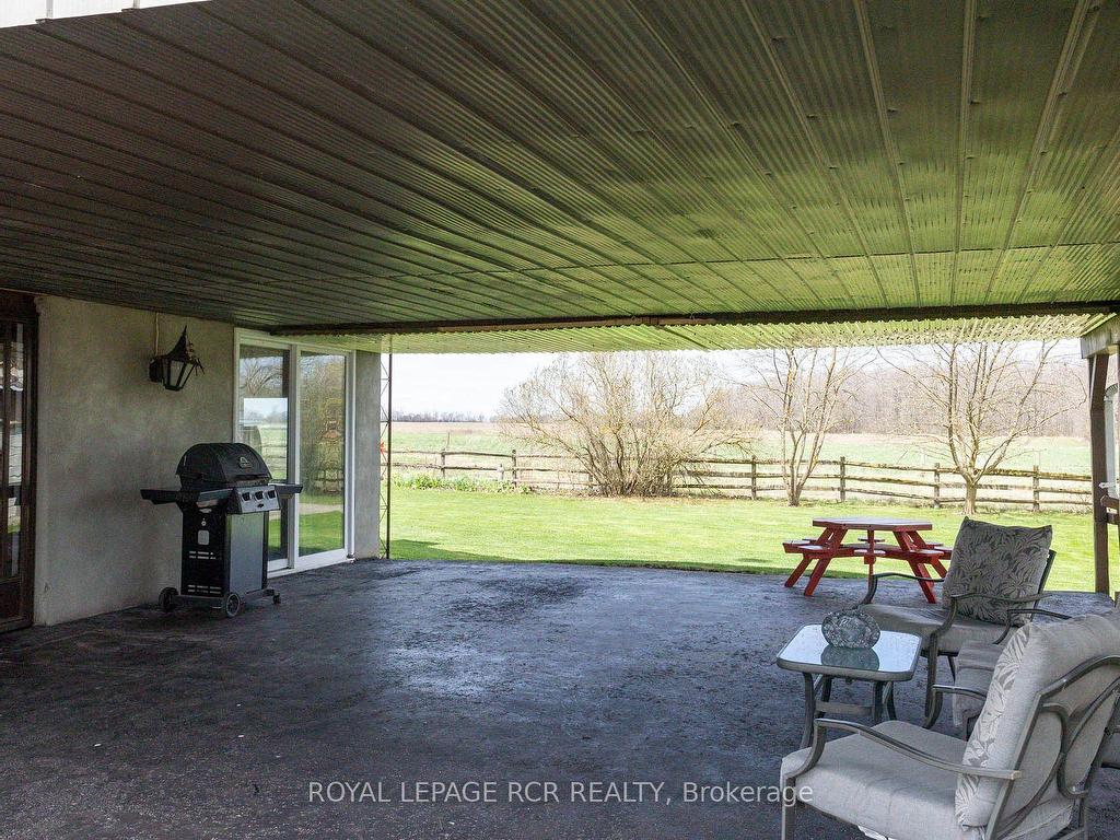 












361297 Concession Road 8/9

,
East Luther Grand Valley,




ON
L9W 0X8

