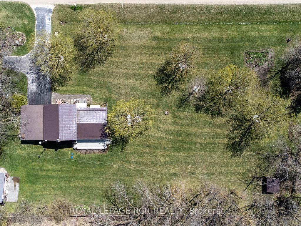 












361297 Concession Road 8/9

,
East Luther Grand Valley,




ON
L9W 0X8

