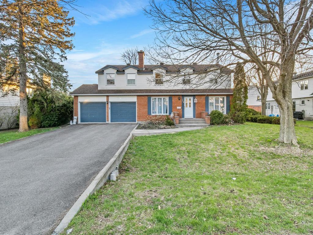 









158


Bexhill Drive

,
Beaconsfield,




QC
H9W3A7

