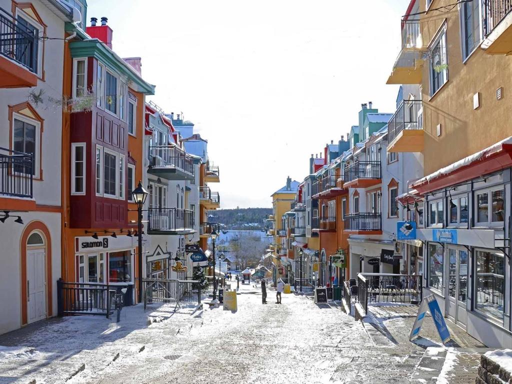 









118


Ch. de Kandahar

, 405,
Mont-Tremblant,




QC
J8E1B1

