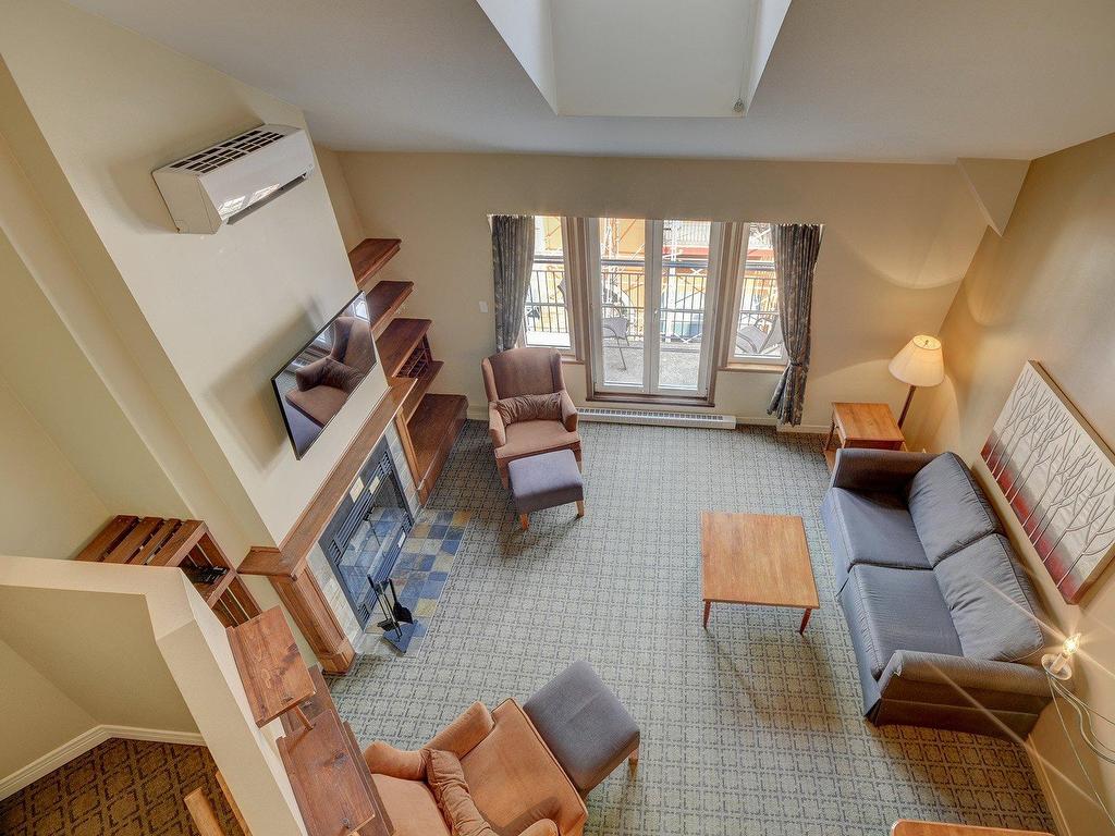 









118


Ch. de Kandahar

, 405,
Mont-Tremblant,




QC
J8E1B1

