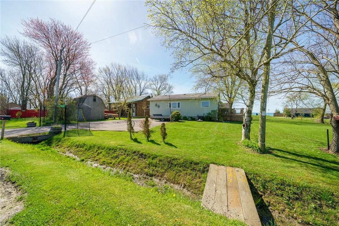












2970 Lakeshore Road

,
Dunnville,




Ontario
N1A2W8

