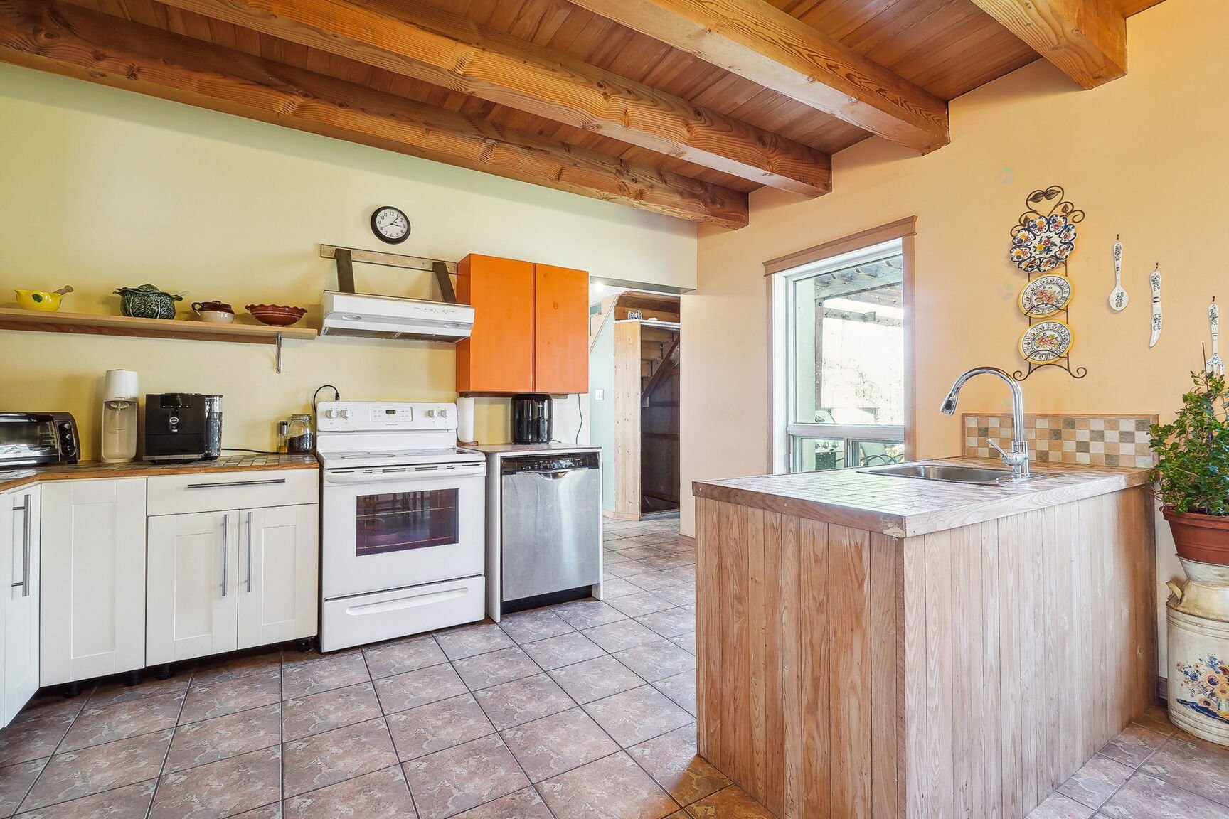 









81


Rg des Étangs

,
Mont-Saint-Hilaire,




QC
J3G4S6

