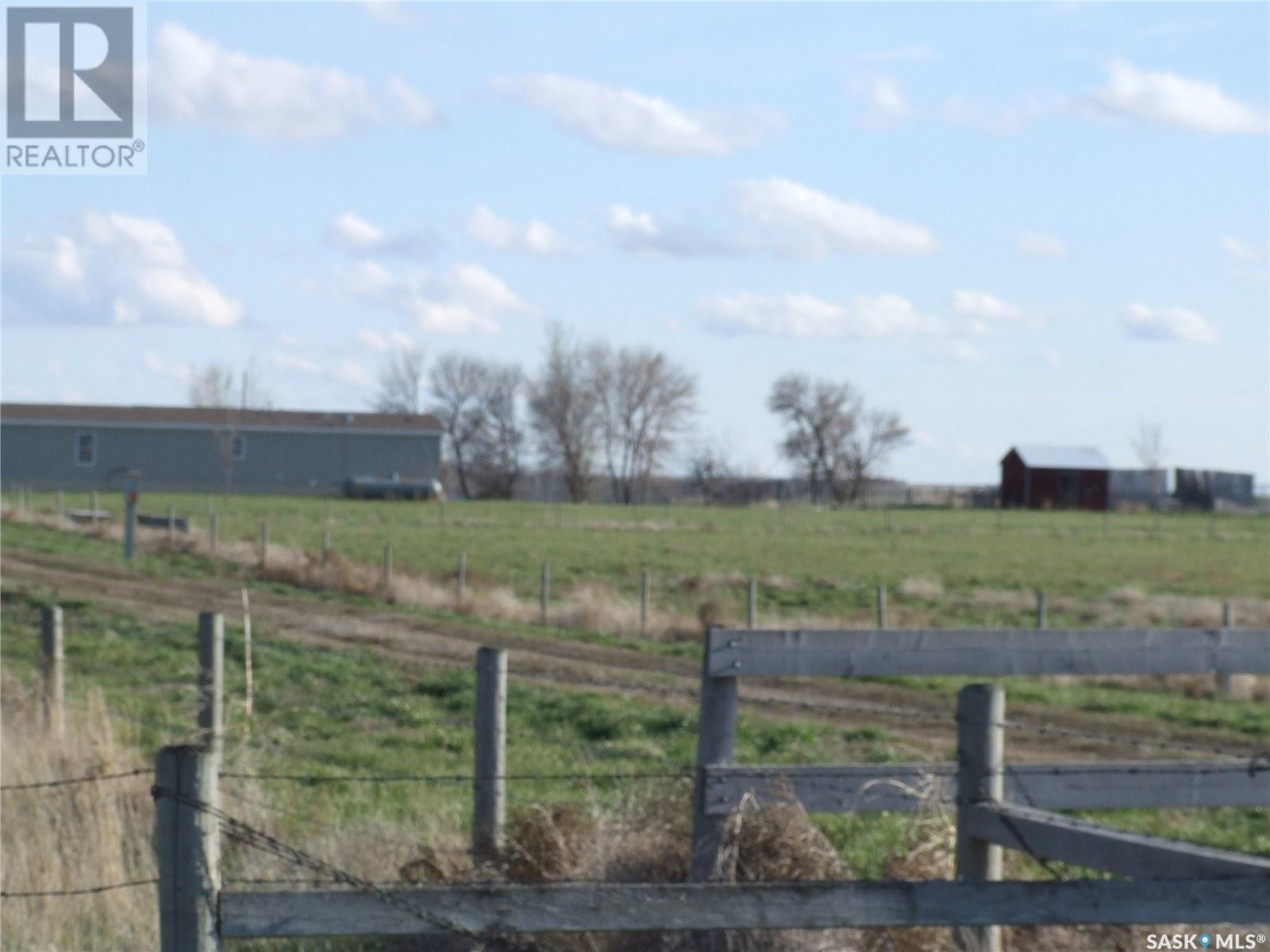 












Schmunk Acreage

,
Happyland Rm No. 231,




Saskatchewan
S0N1H0

