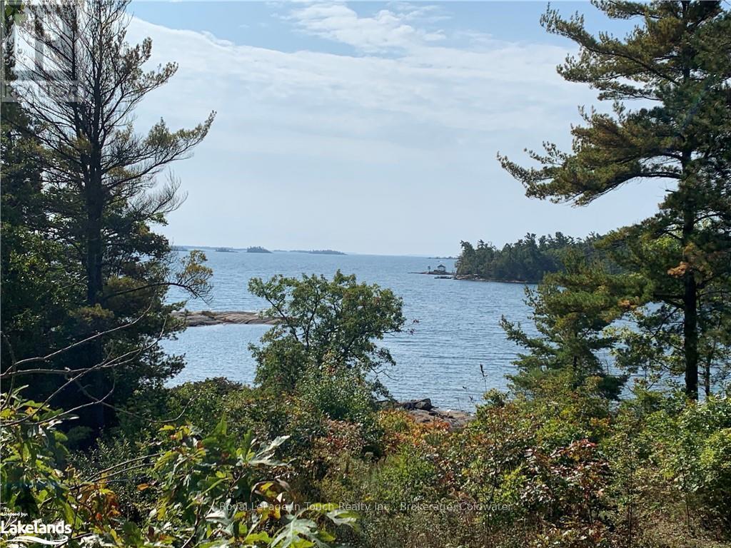 












0 CREWE POINT

,
The Archipelago (Archipelago South),




Ontario
P0J2T0

