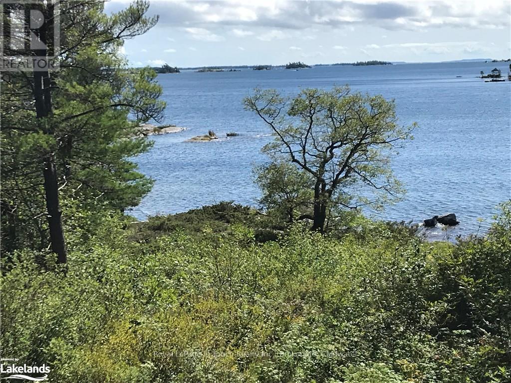 












0 CREWE POINT

,
The Archipelago (Archipelago South),




Ontario
P0J2T0

