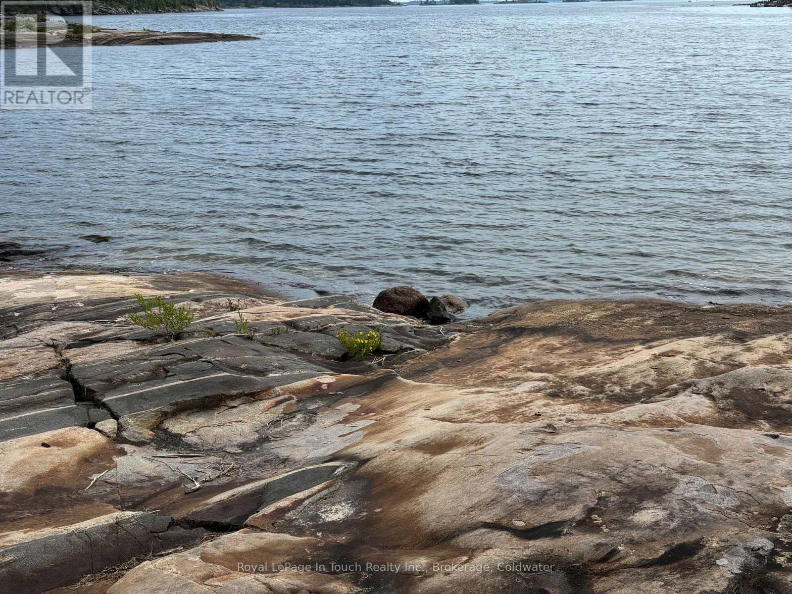 












0 CREWE POINT

,
The Archipelago (Archipelago South),




Ontario
P0J2T0


