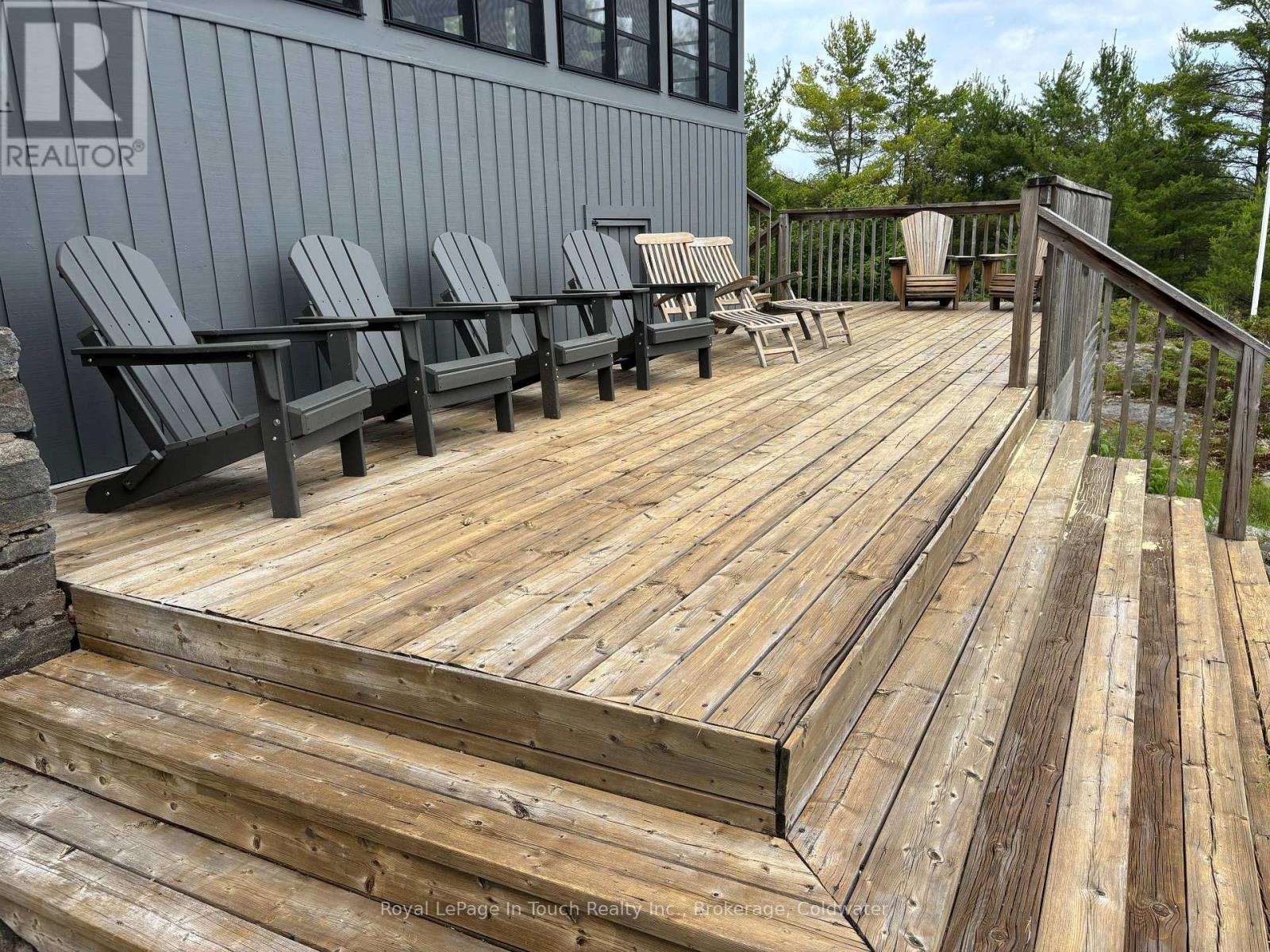 












0 CREWE POINT

,
The Archipelago (Archipelago South),




Ontario
P0J2T0

