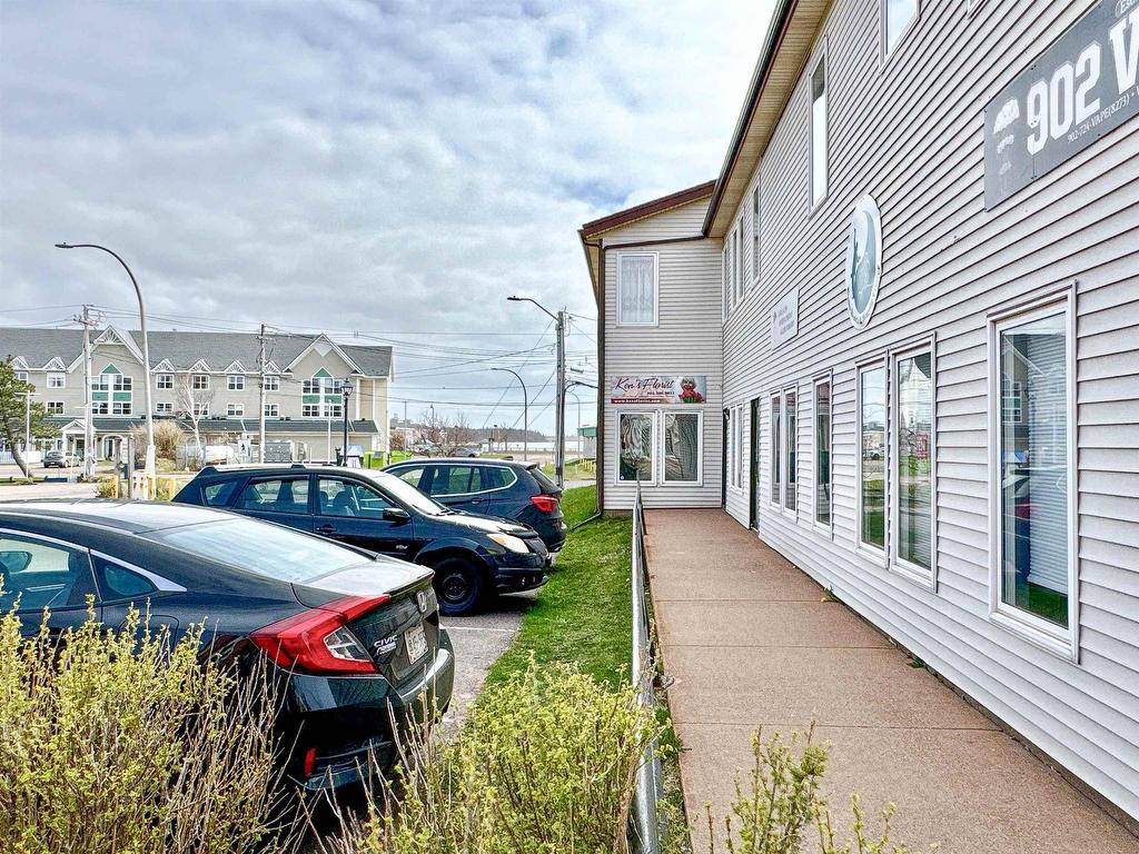 












210-216 Water Street

,
Summerside,




PE
C1N 1B3

