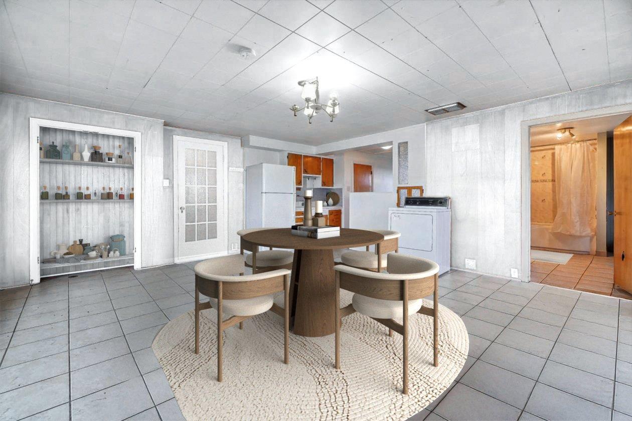 









1066


Ch. de la Montagne

,
Mont-Saint-Hilaire,




QC
J3G4S6

