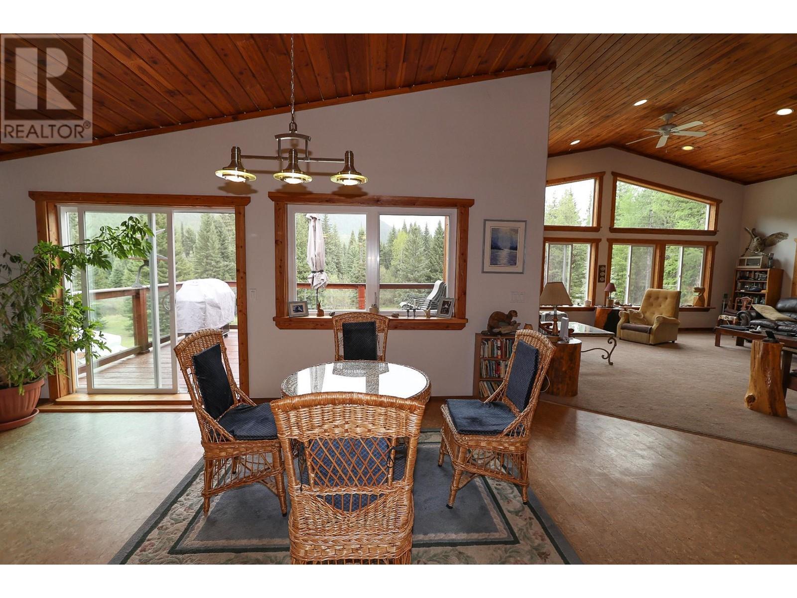 












9250 PRETTY Road

,
Cranbrook,




British Columbia
V1C7C6

