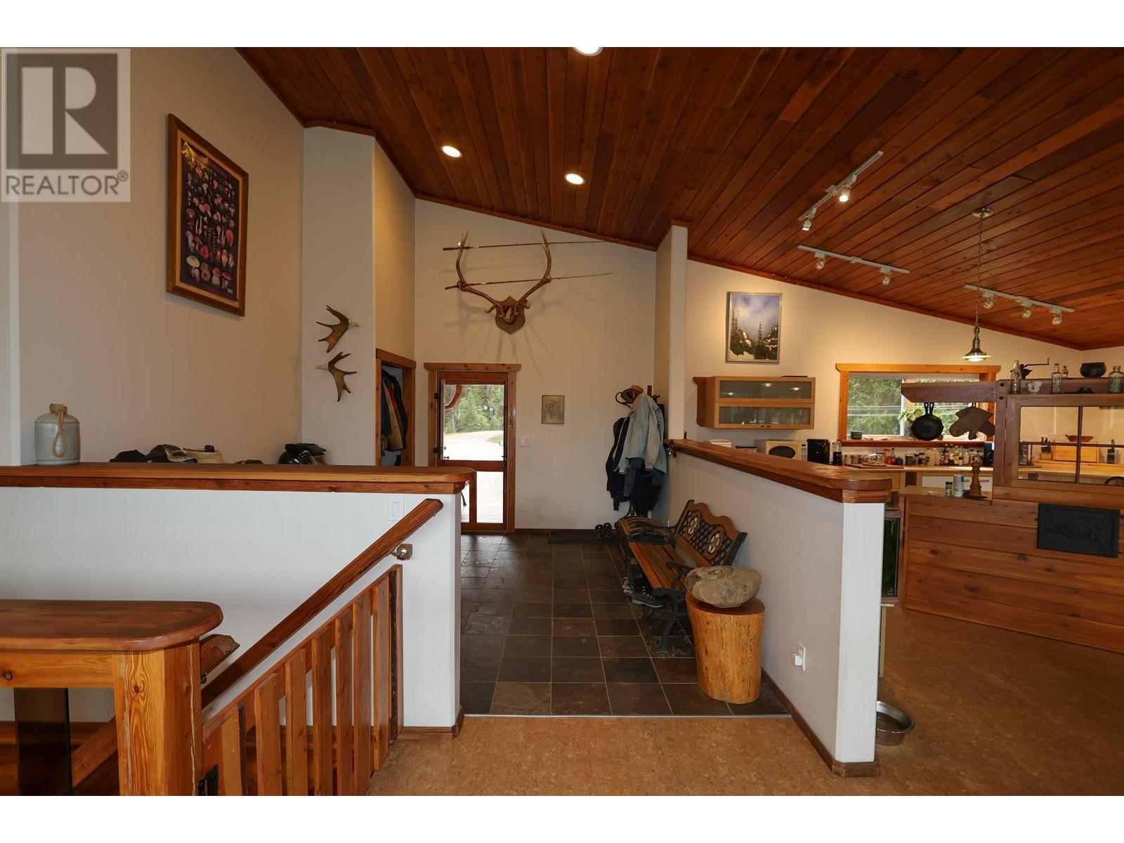 












9250 PRETTY Road

,
Cranbrook,




British Columbia
V1C7C6

