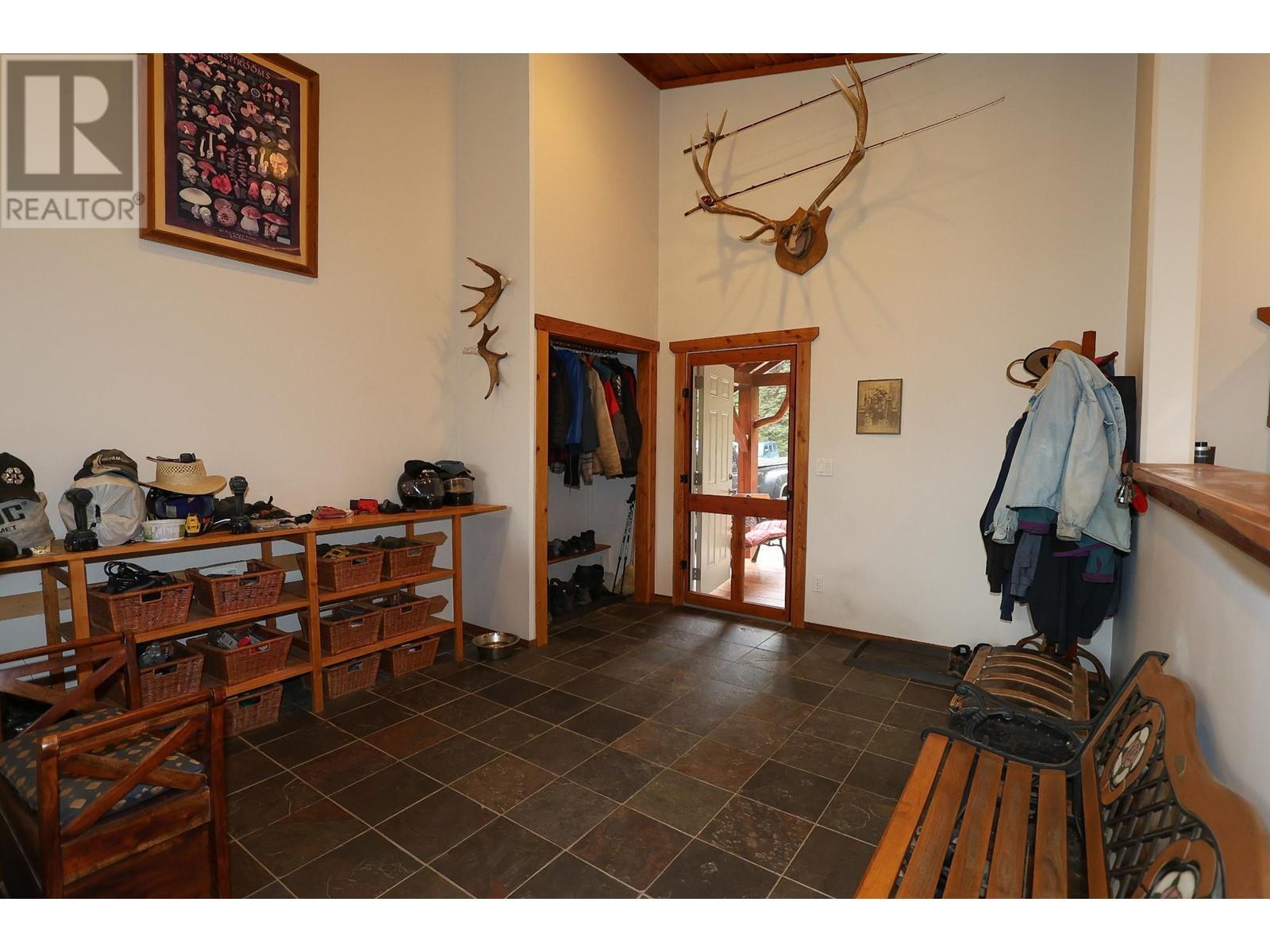 












9250 PRETTY Road

,
Cranbrook,




British Columbia
V1C7C6

