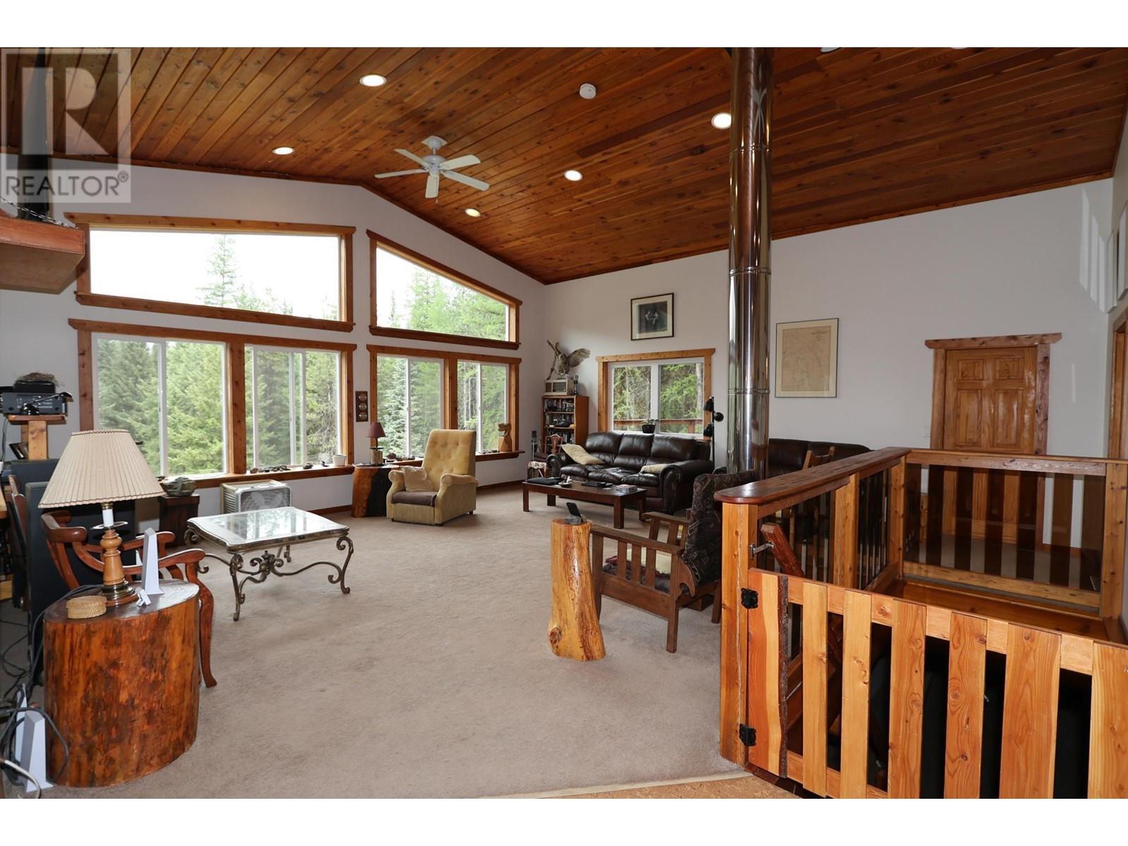 












9250 PRETTY Road

,
Cranbrook,




British Columbia
V1C7C6


