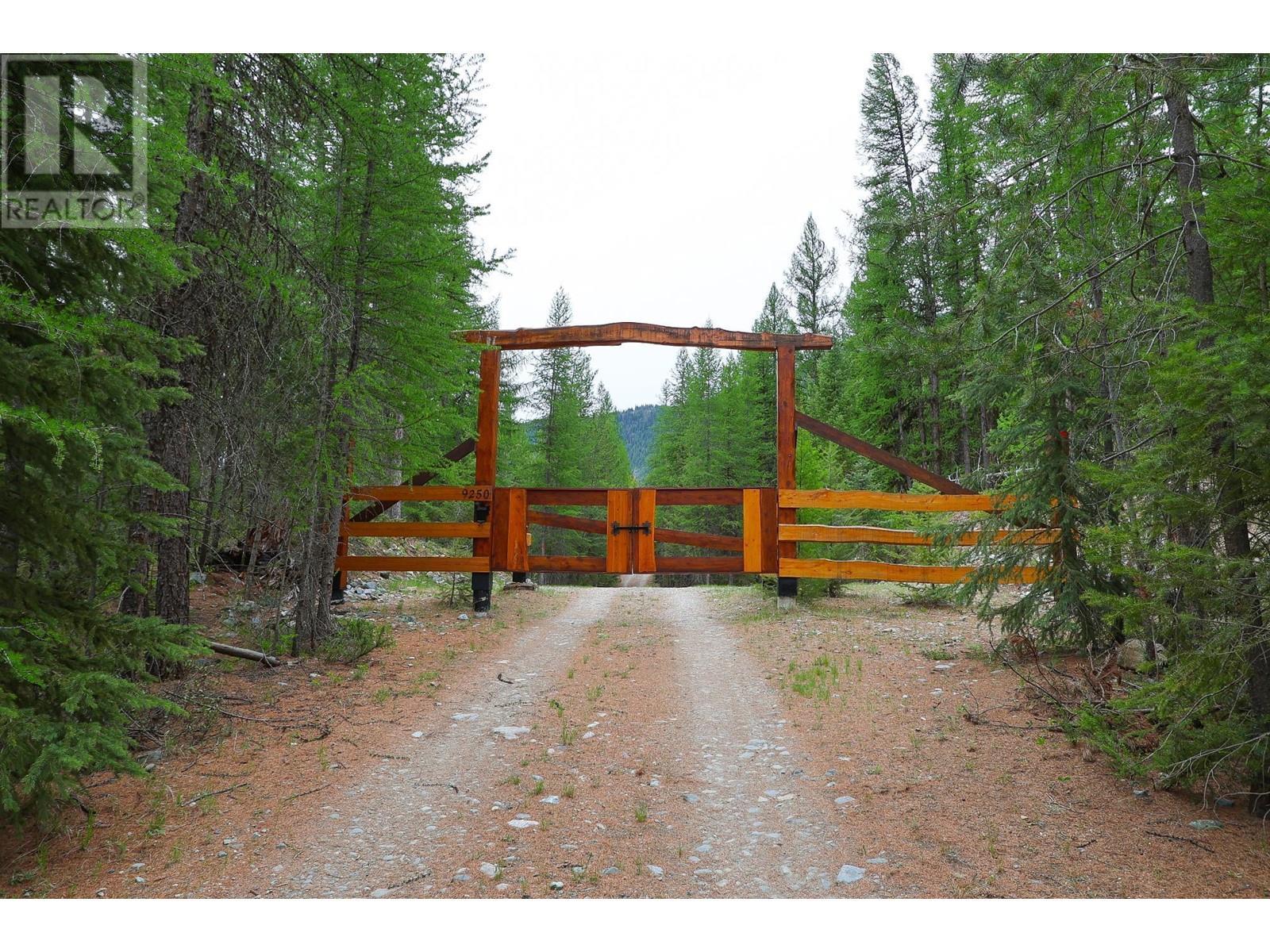 












9250 PRETTY Road

,
Cranbrook,




British Columbia
V1C7C6

