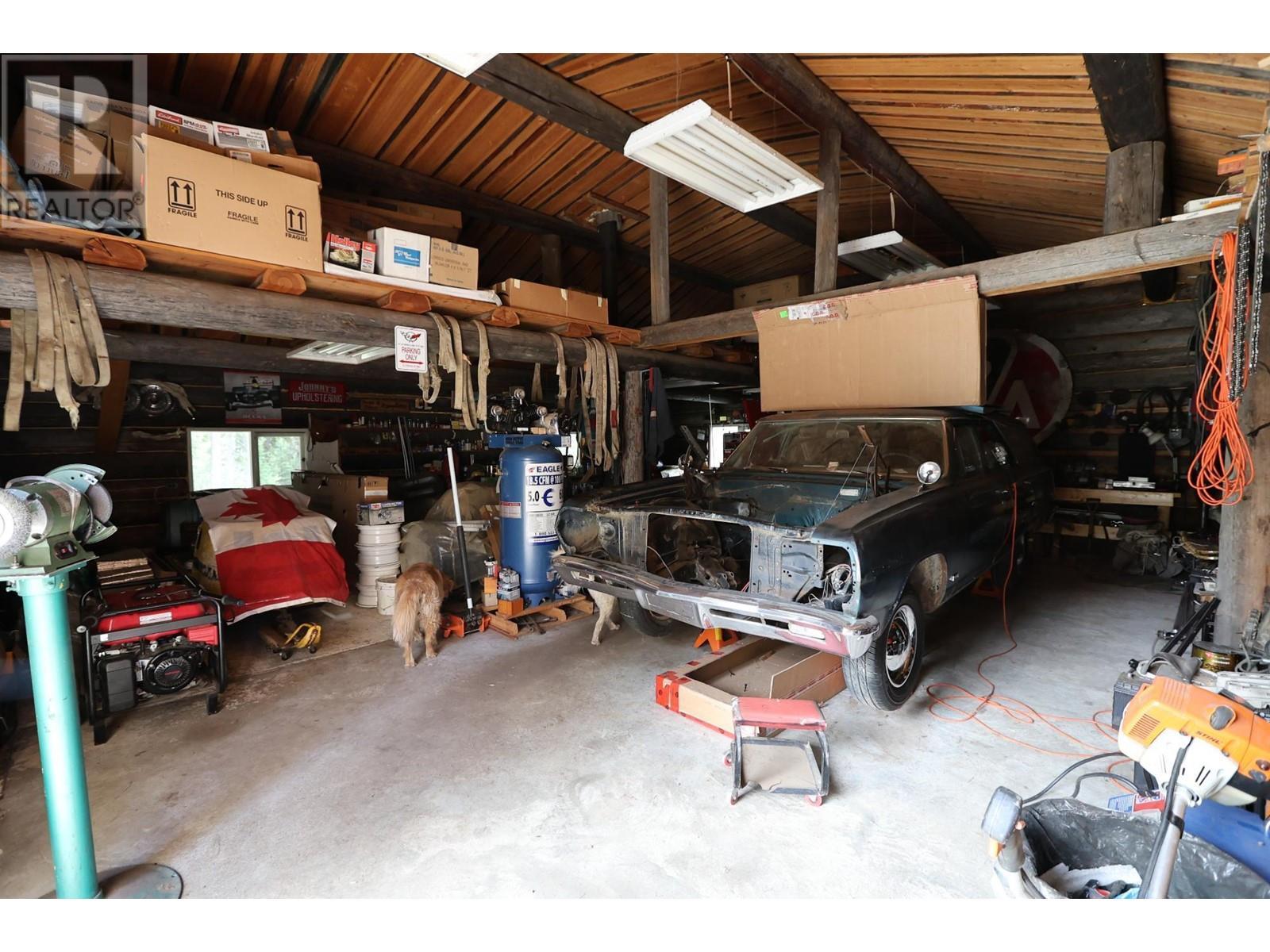 












9250 PRETTY Road

,
Cranbrook,




British Columbia
V1C7C6

