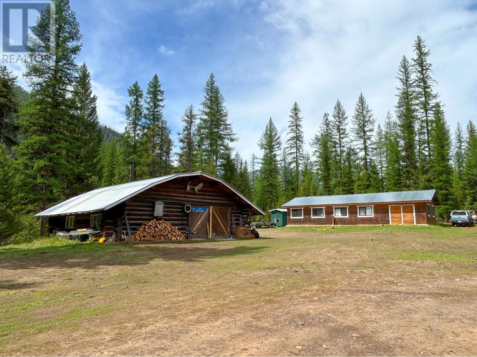 












9250 PRETTY Road

,
Cranbrook,




British Columbia
V1C7C6

